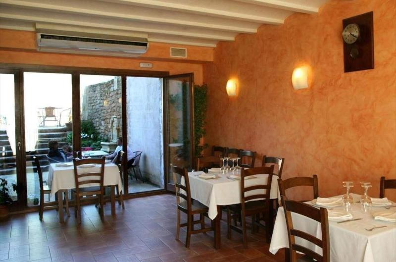 Imagen de alojamiento Hostal La Fuente Imagen de alojamiento Hostal La Fuente