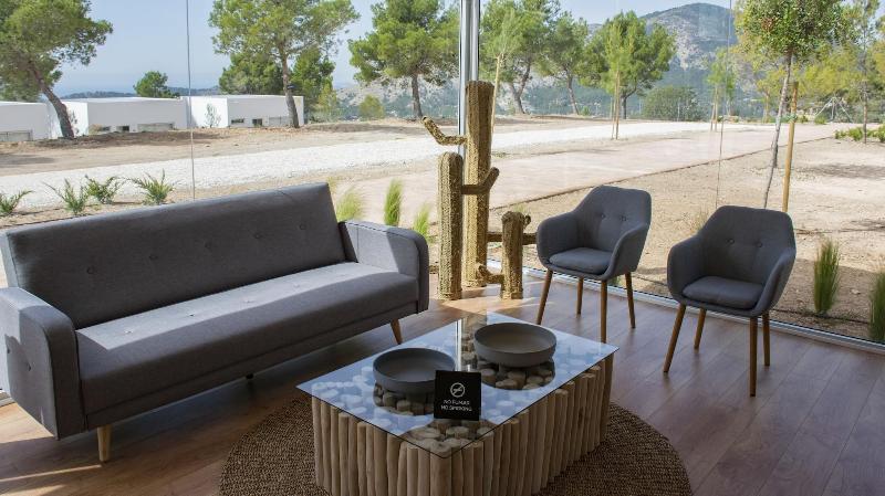 Imagen de alojamiento Puig Campana Nature Suites Hotel & BTT Imagen de alojamiento Puig Campana Nature Suites Hotel & BTT