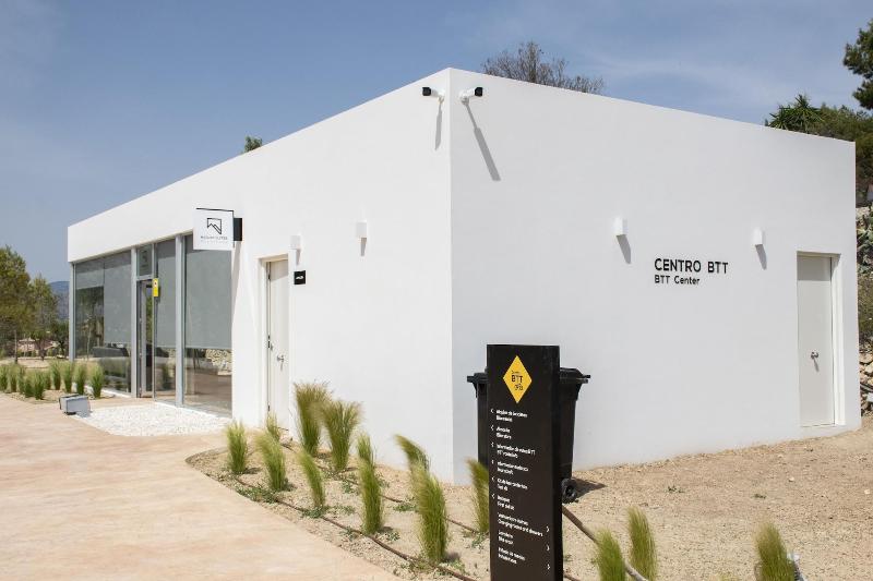 Imagen de alojamiento Puig Campana Nature Suites Hotel & BTT Imagen de alojamiento Puig Campana Nature Suites Hotel & BTT