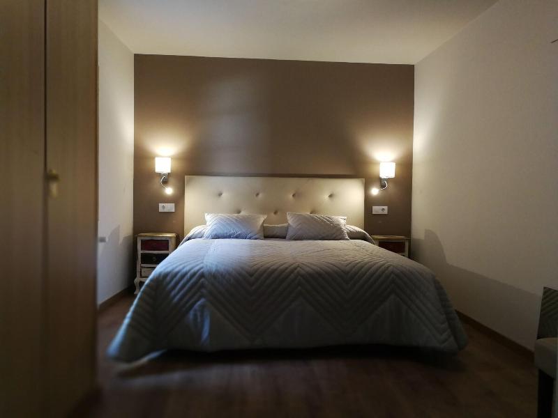 Imagen de alojamiento Hostal Casa Lacreu Imagen de alojamiento Hostal Casa Lacreu