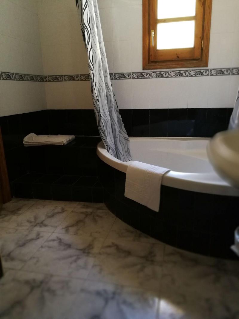 Imagen de alojamiento Hostal Casa Lacreu Imagen de alojamiento Hostal Casa Lacreu