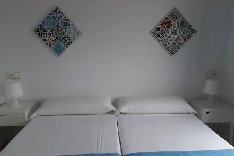 Imagen de alojamiento Hostal Costa Ibiza Imagen de alojamiento Hostal Costa Ibiza