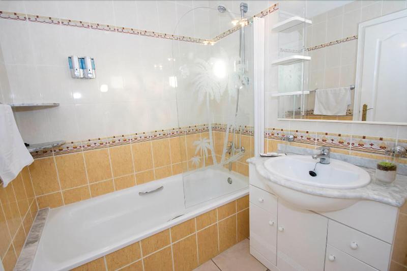 Imagen de alojamiento Hotel Costa Blanca Rojales Imagen de alojamiento Hotel Costa Blanca Rojales