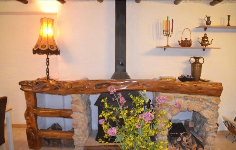 Imagen de alojamiento El Almendro Y La Montana Imagen de alojamiento El Almendro Y La Montana