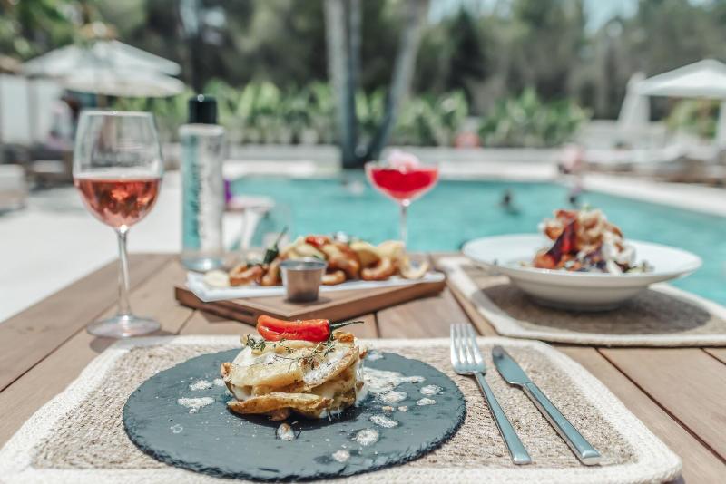 Imagen de alojamiento Hotel Boutique & Spa Las Mimosas Ibiza Imagen de alojamiento Hotel Boutique & Spa Las Mimosas Ibiza