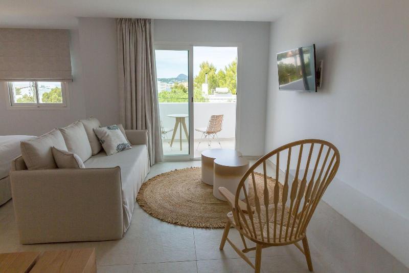 Imagen de alojamiento Hotel Boutique & Spa Las Mimosas Ibiza Imagen de alojamiento Hotel Boutique & Spa Las Mimosas Ibiza