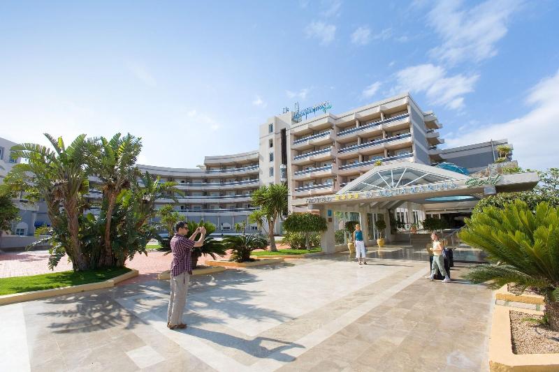 Imagen de alojamiento Hotel Aguamarina Golf – All Inclusive Imagen de alojamiento Hotel Aguamarina Golf – All Inclusive