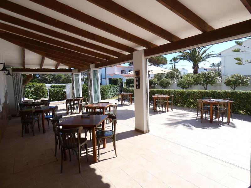 Imagen de alojamiento Hostal Port Fornells - Adults Only Imagen de alojamiento Hostal Port Fornells - Adults Only