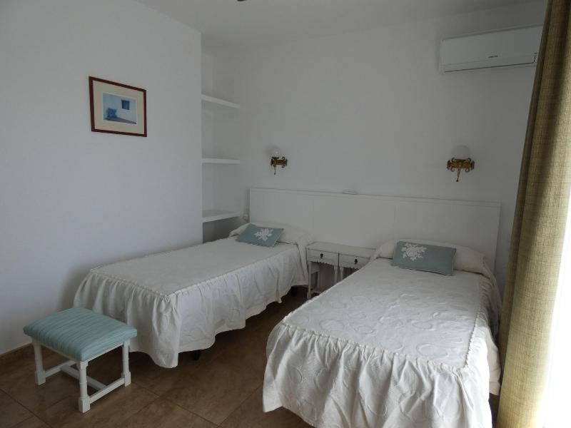 Imagen de alojamiento Hostal Port Fornells - Adults Only Imagen de alojamiento Hostal Port Fornells - Adults Only