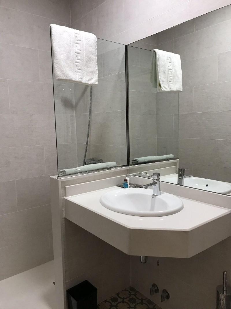 Imagen de alojamiento Hotel Suis Imagen de alojamiento Hotel Suis