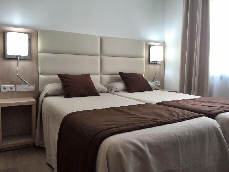 Imagen de alojamiento Hostal La Cigüeña Imagen de alojamiento Hostal La Cigüeña