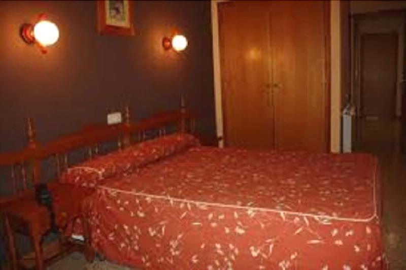 Imagen de alojamiento Hotel Montsant Imagen de alojamiento Hotel Montsant