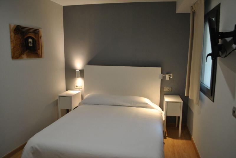 Imagen de alojamiento Hostal Universitat Cervera Imagen de alojamiento Hostal Universitat Cervera