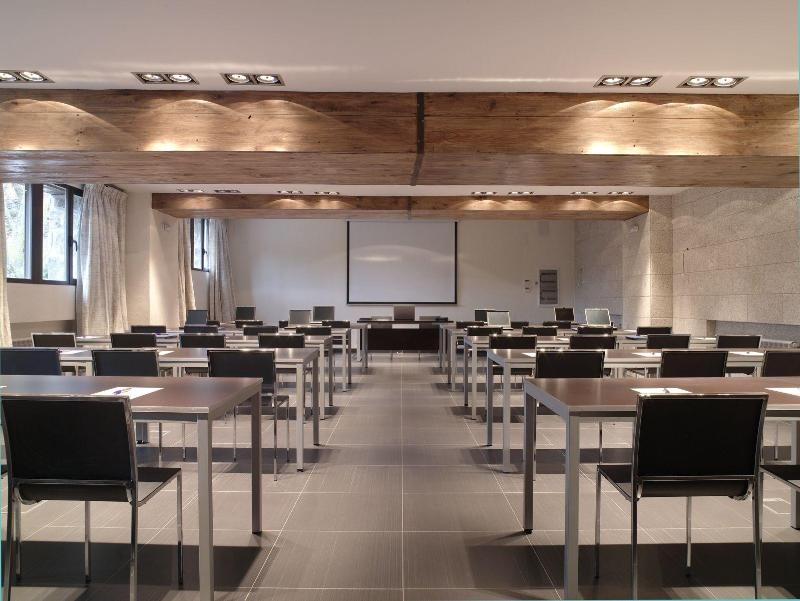 Imagen de alojamiento Hotel Ribera Del Corneja Imagen de alojamiento Hotel Ribera Del Corneja