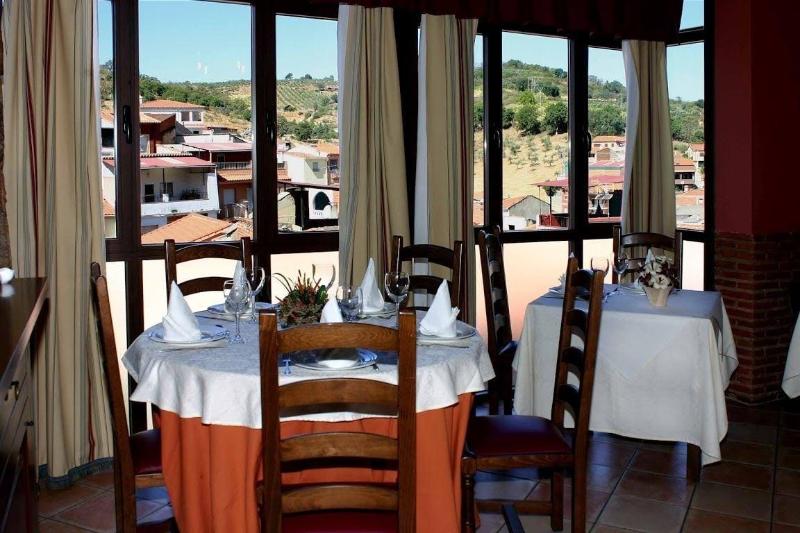 Imagen de alojamiento Hotel Rural Villa de Cañamero Imagen de alojamiento Hotel Rural Villa de Cañamero