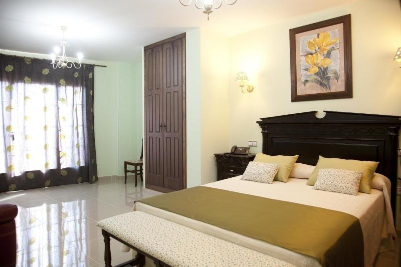 Imagen de alojamiento Hotel Rural Villa de Cañamero Imagen de alojamiento Hotel Rural Villa de Cañamero