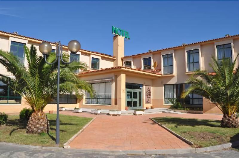 Imagen de alojamiento Hotel Alonso De Monroy Imagen de alojamiento Hotel Alonso De Monroy