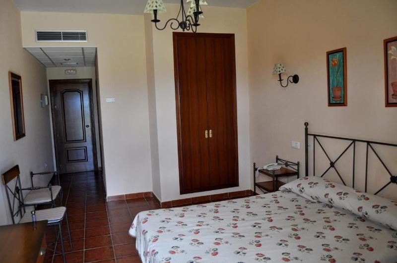 Imagen de alojamiento Hotel Alonso De Monroy Imagen de alojamiento Hotel Alonso De Monroy