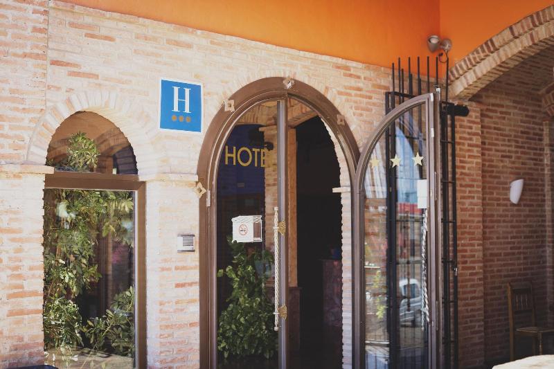 Imagen de alojamiento Hotel Restaurante La Bodega Imagen de alojamiento Hotel Restaurante La Bodega