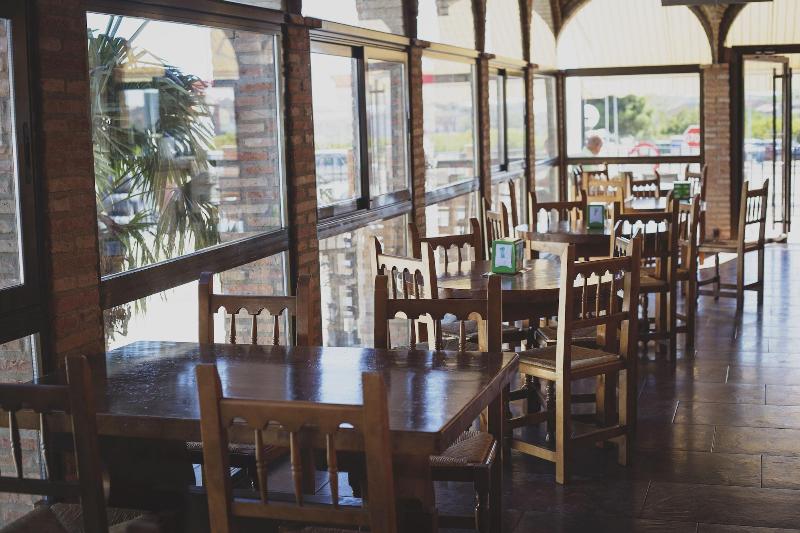 Imagen de alojamiento Hotel Restaurante La Bodega Imagen de alojamiento Hotel Restaurante La Bodega