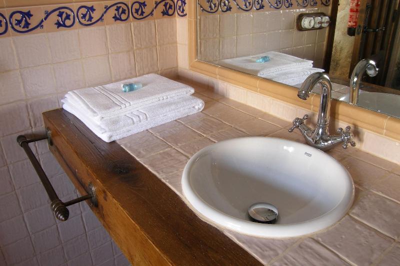 Imagen de alojamiento Casa Rural El Zahorí de Pinedas Imagen de alojamiento Casa Rural El Zahorí de Pinedas