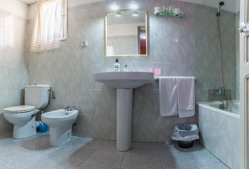 Imagen de alojamiento Hostal Urgell Imagen de alojamiento Hostal Urgell