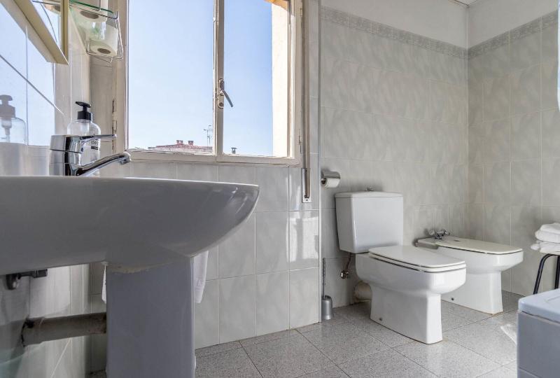 Imagen de alojamiento Hostal Urgell Imagen de alojamiento Hostal Urgell