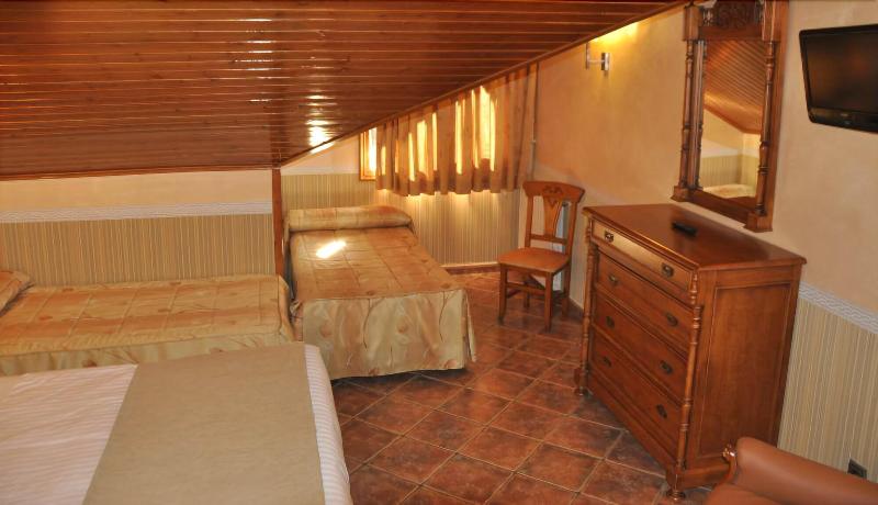 Imagen de alojamiento Hostal La Font Imagen de alojamiento Hostal La Font
