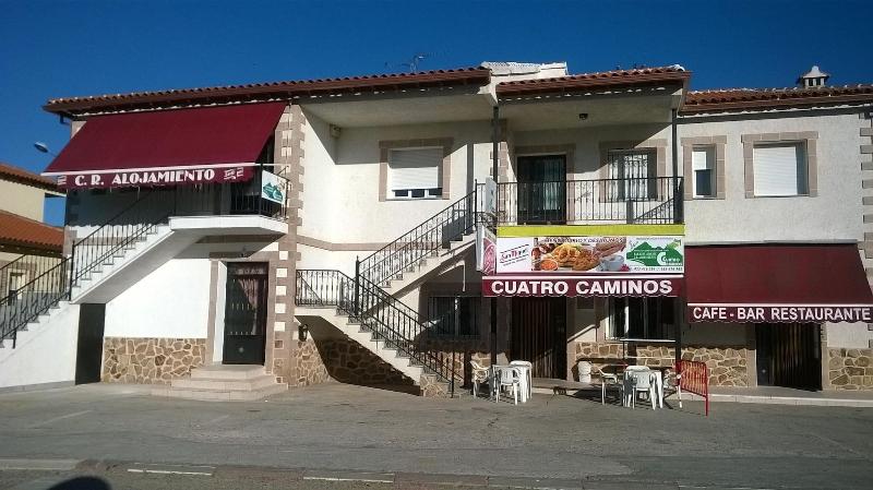 Imagen de alojamiento Alojamiento Bar Rte Cuatro Caminos Imagen de alojamiento Alojamiento Bar Rte Cuatro Caminos