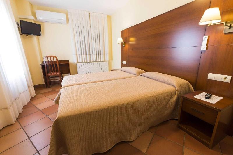 Imagen de alojamiento Hostal Restaurante Santa Cruz Imagen de alojamiento Hostal Restaurante Santa Cruz