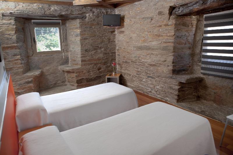 Imagen de alojamiento Pensión Albergue Turístico Salceda Imagen de alojamiento Pensión Albergue Turístico Salceda