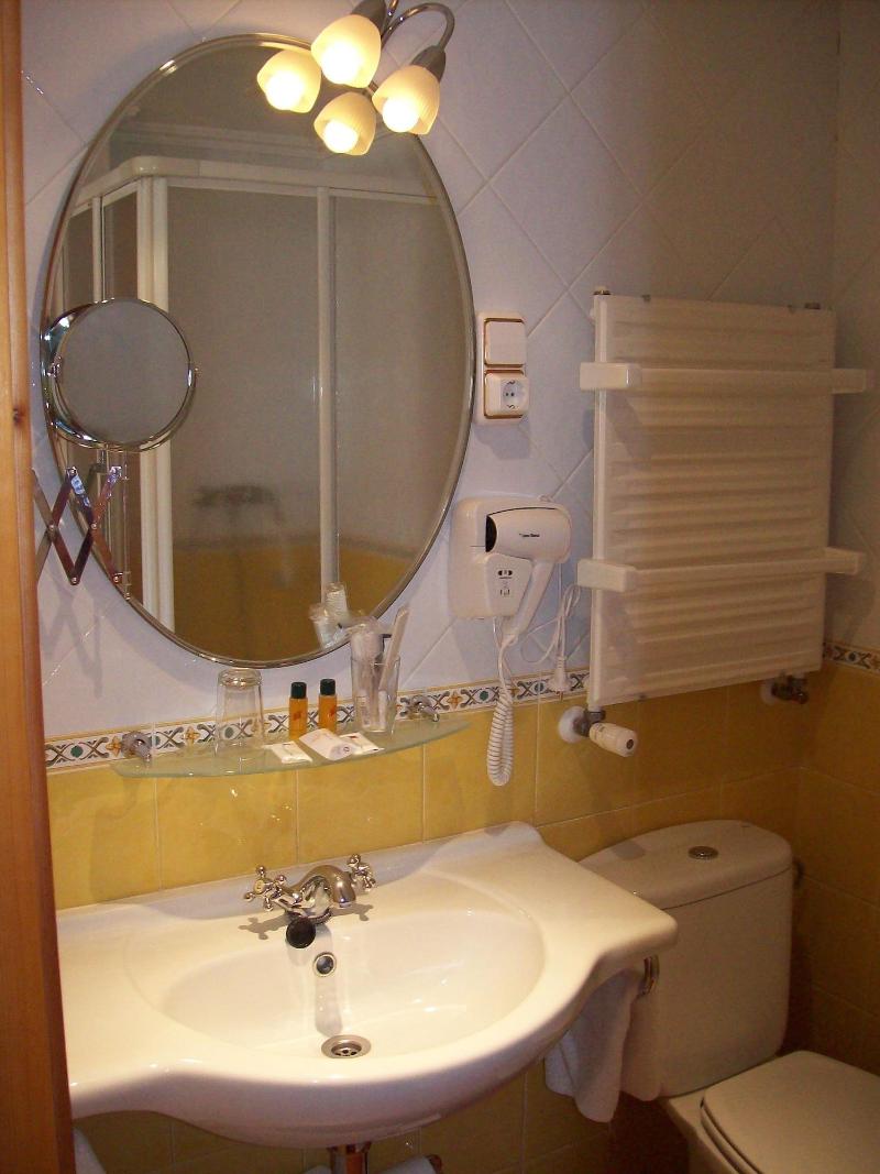 Imagen de alojamiento Hostal Las Grullas Imagen de alojamiento Hostal Las Grullas