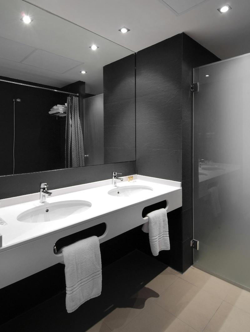 Imagen de alojamiento Hotel Cienbalcones Imagen de alojamiento Hotel Cienbalcones