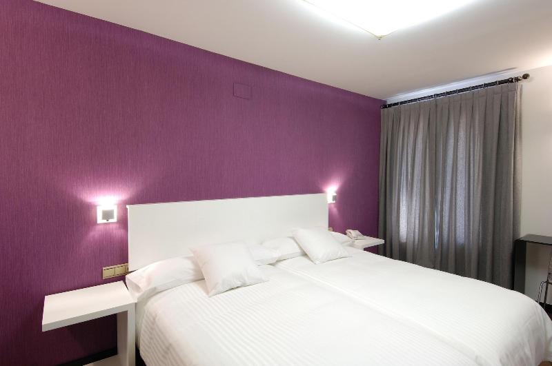 Imagen de alojamiento Hotel Cienbalcones Imagen de alojamiento Hotel Cienbalcones