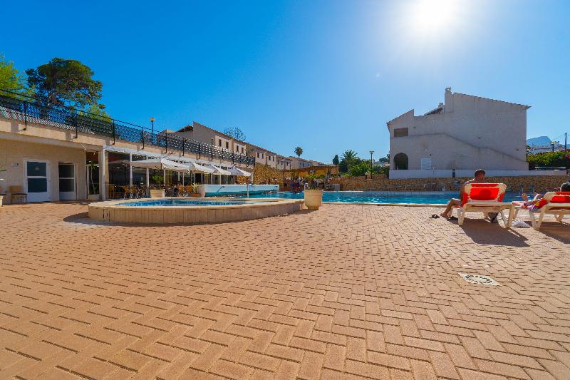 Imagen de alojamiento LOL HOTEL & RESORT Imagen de alojamiento LOL HOTEL & RESORT