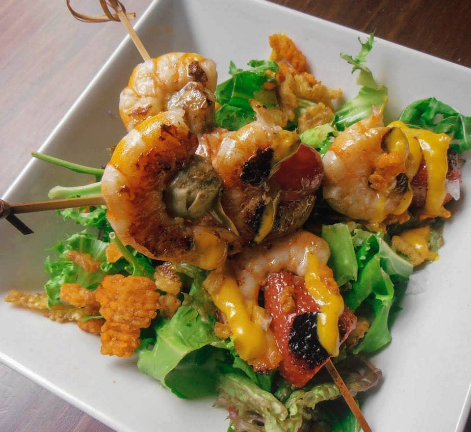 brocheta-de-langostinos-restaurante-8-arte-caceres-badajoz.jpg