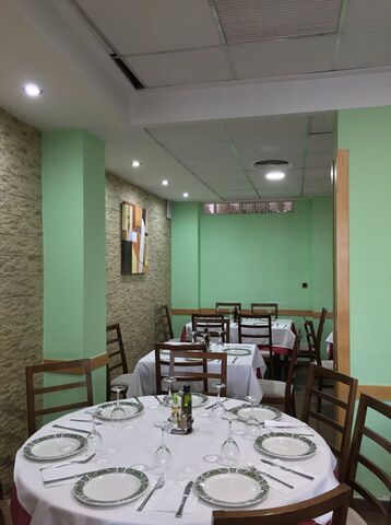 Cocina mediterránea en el mismo Puerto de Mazarrón, los mejores arroces con vistas a la playa.