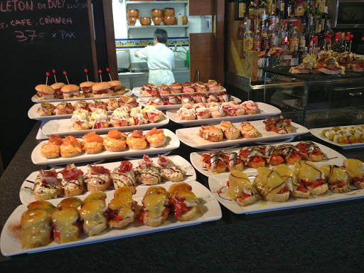 pinchos-barra-restaurante-batzoki-basauri.jpg