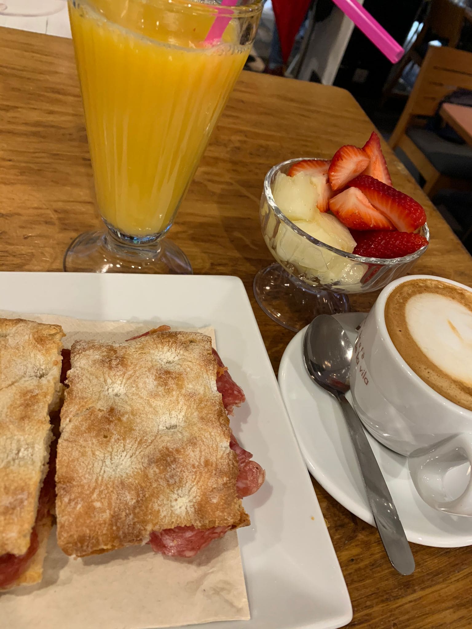 desayunos-restaurante-cafe-de-vila-lloret-de-mar-gerona.jpeg