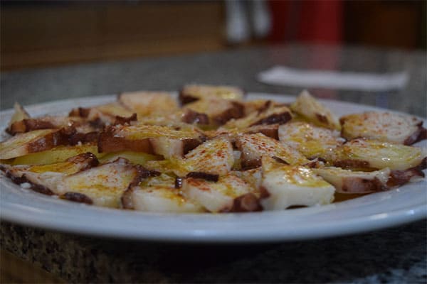 Restaurante en pleno centro de Lorca en el casco antiguo, con una cocina Lorquina casera y tradicional.