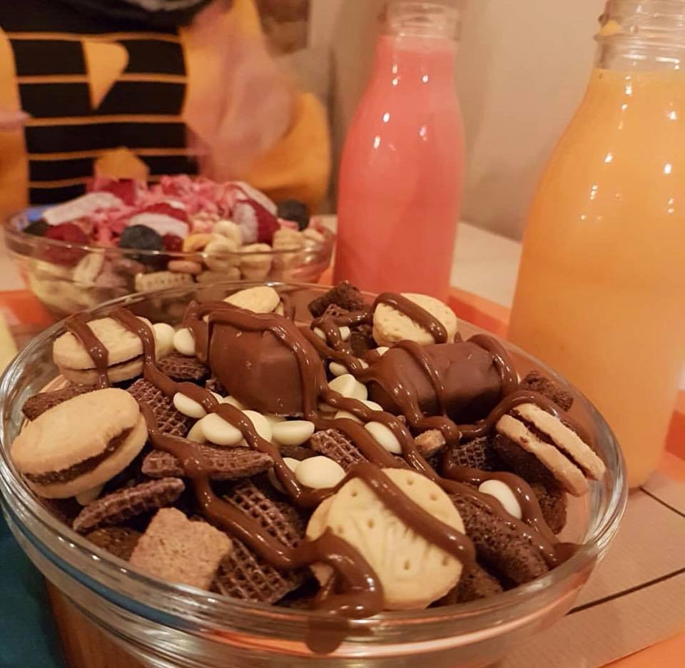 cereales-galletas-chocolates-leche-colores-cereals-addict-cafe-barcelona.jpg