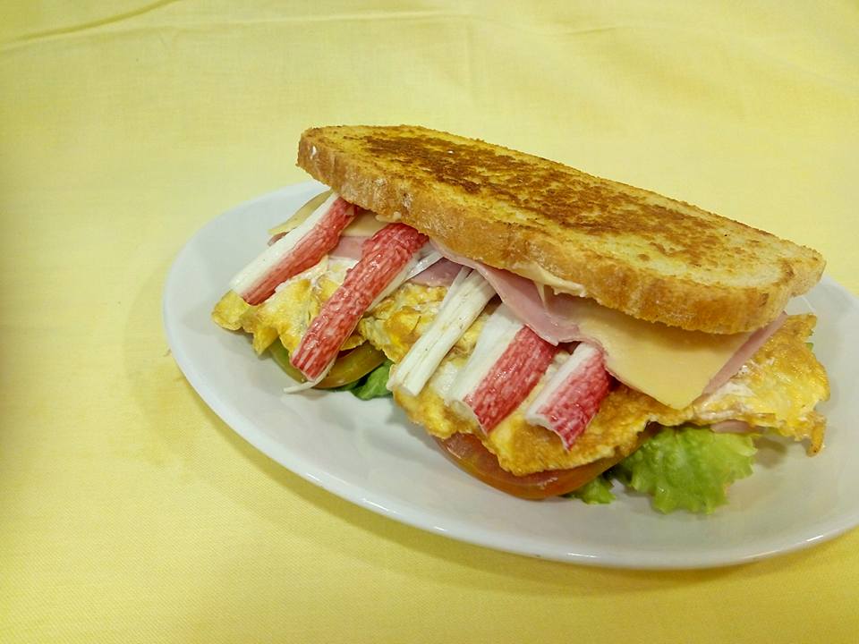 sandwich-tortilla-el-bocata-de-la-abuela-barakaldo.jpg