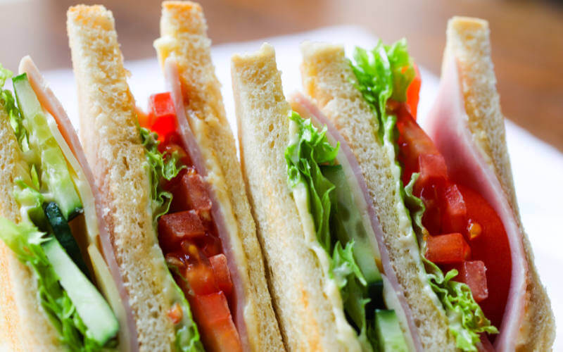 el-haya-sandwichs.jpg