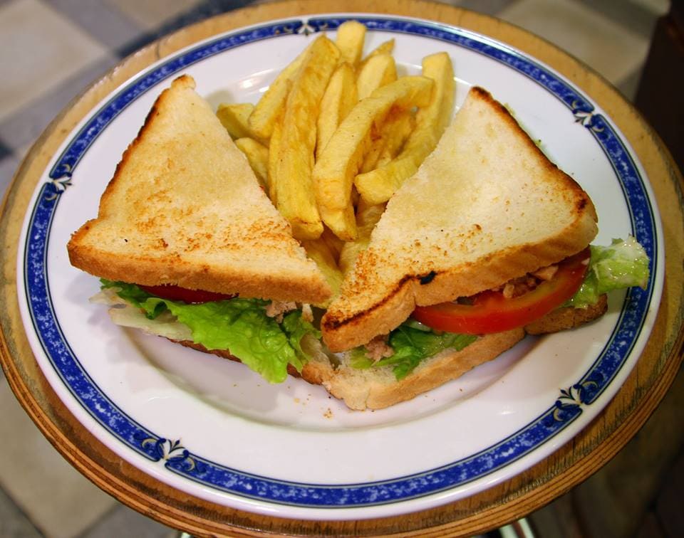 sandwich-restaurante-galeon-toural-galicia.jpg