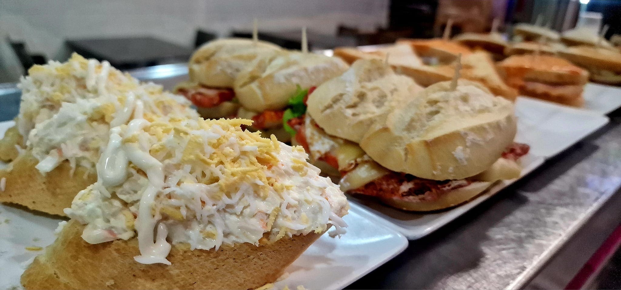Comida casera tradicional en el centro de Gernika.