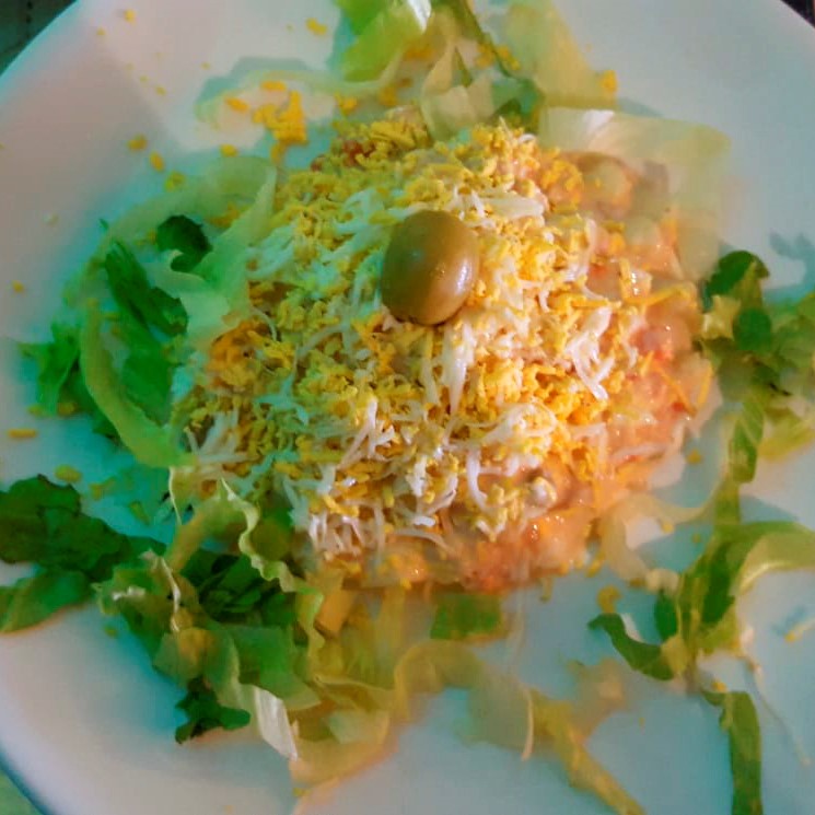 ensalada-de-huevo-cocido-rallado-y-queso-restaurante-el-rincon-de-barrika-bizkaia.jpg