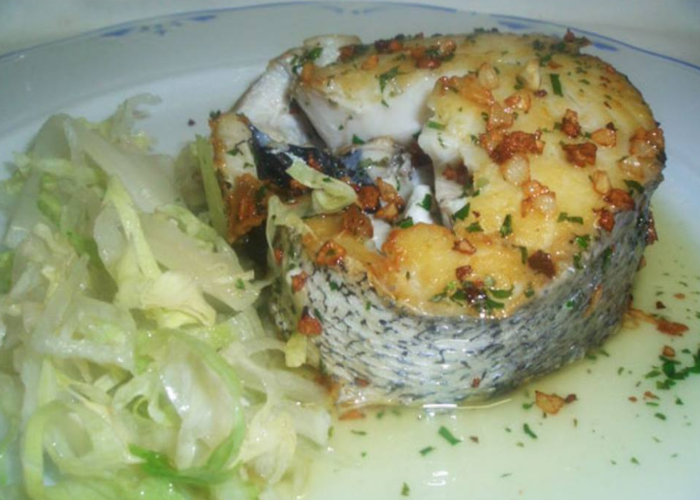 Restaurante de comida tradicional vasca situado en la periferia exterior del centro antiguo de Vitoria-Gasteiz.