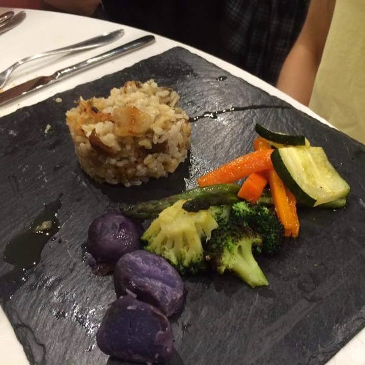 tartar-arroz-verduras-vegano-vegetariano-restaurante-la-ostra-gijon-asturias.jpg