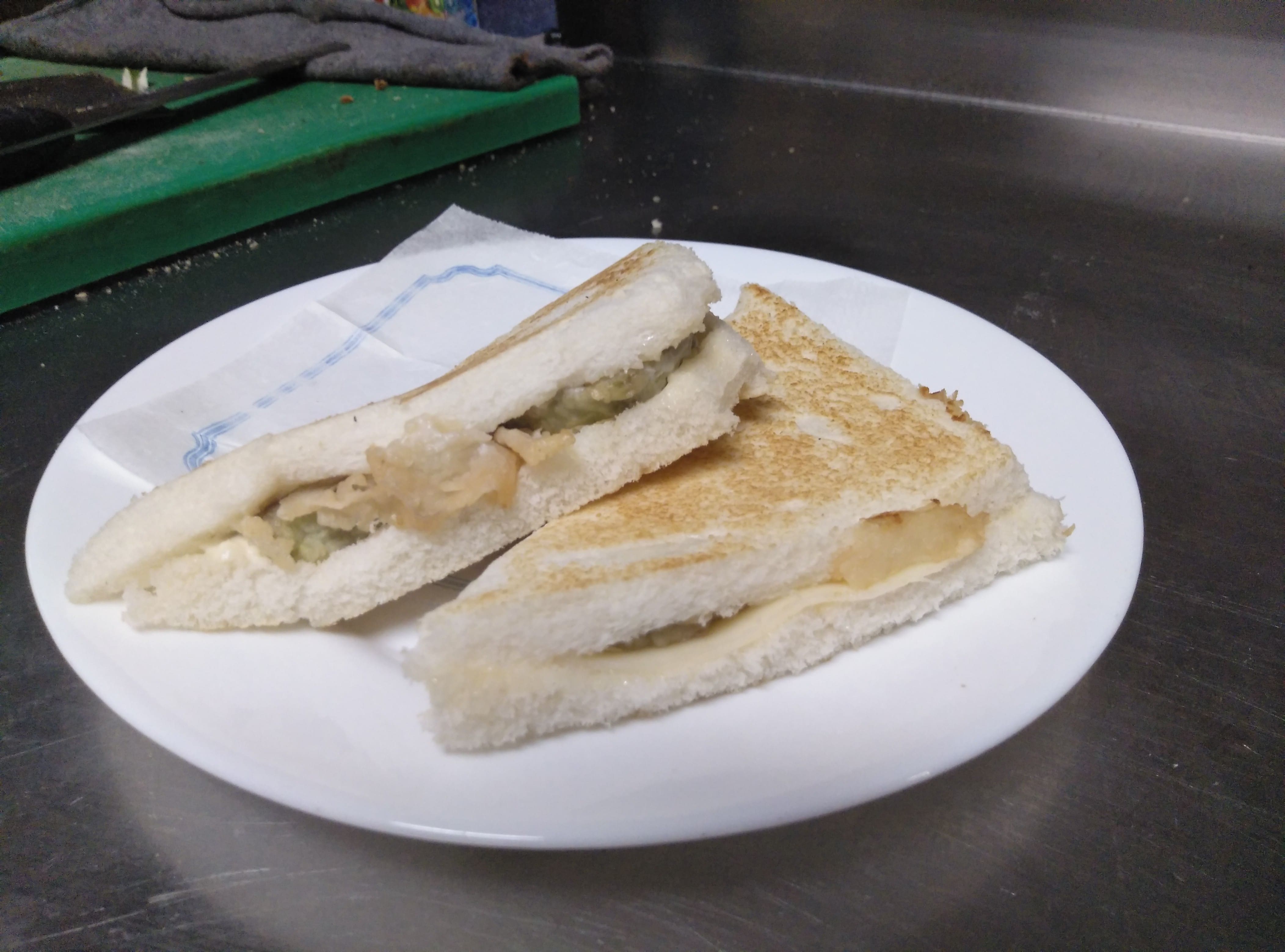 sandwich-con-queso-y-merluza.jpg