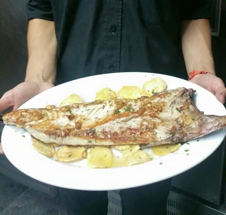 pescado-restaurante-la-vieja-bodega-rural-gijon-asturias.jpg